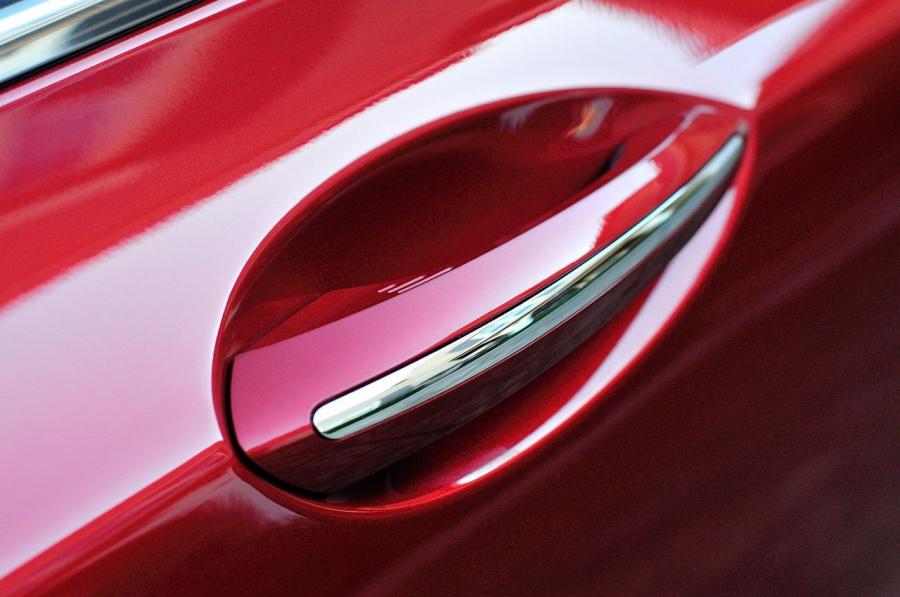  Lincoln MKZ 2013 года  (фото 40 из 65)